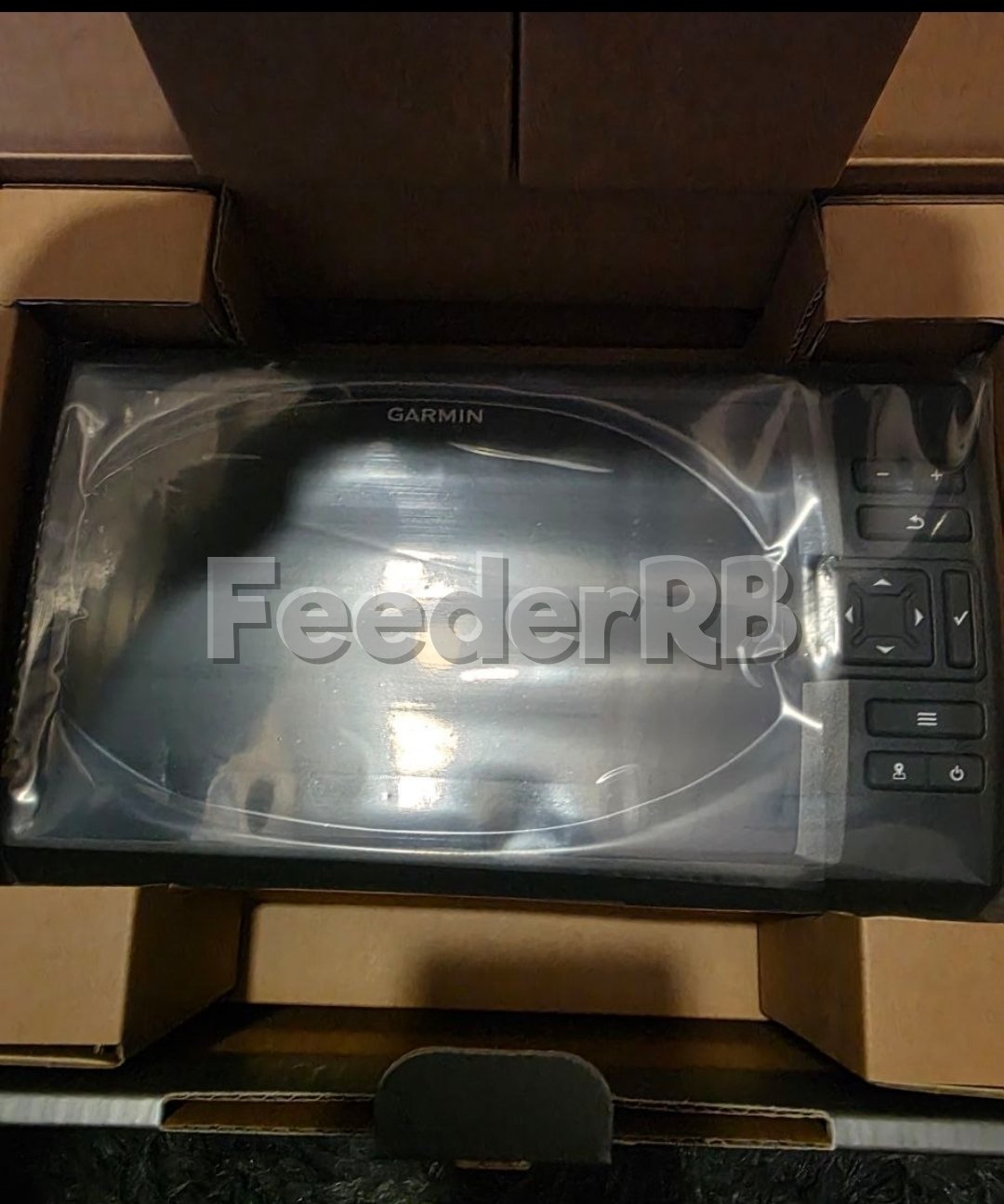 Эхолот Garmin Striker Vivid 9sv