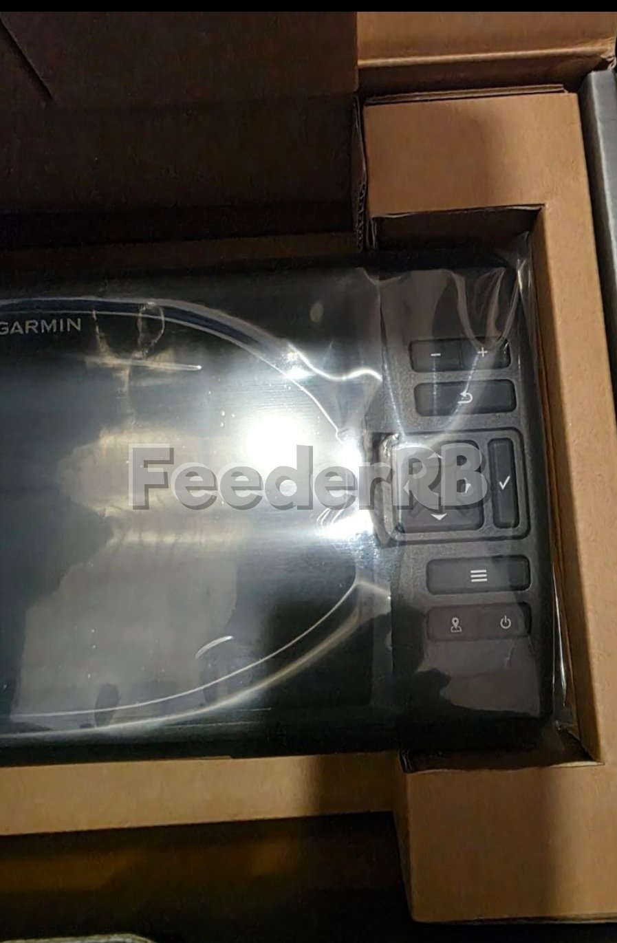 Эхолот Garmin Striker Vivid 9sv